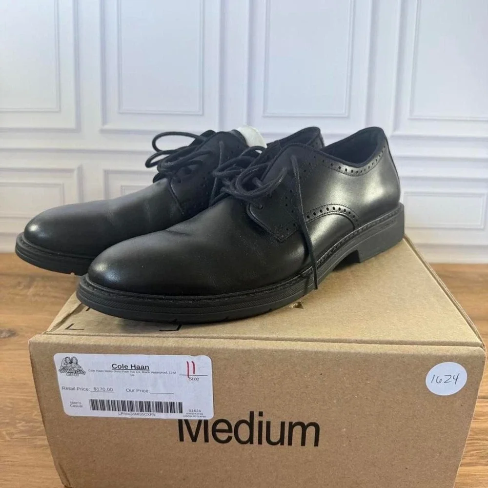 Cole Haan black leather Oxford shoes men's size 11
